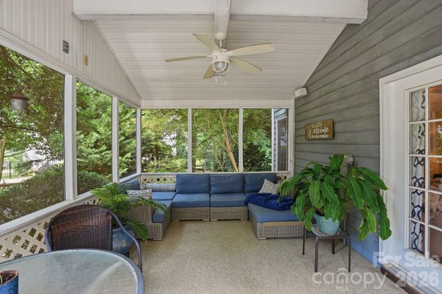 19737 Beneteau Court, Cornelius, NC 28031