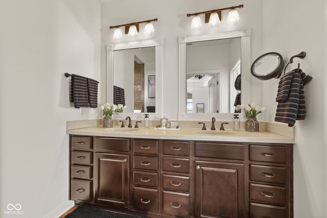 230 Maple View Drive, Westfield, IN 46074