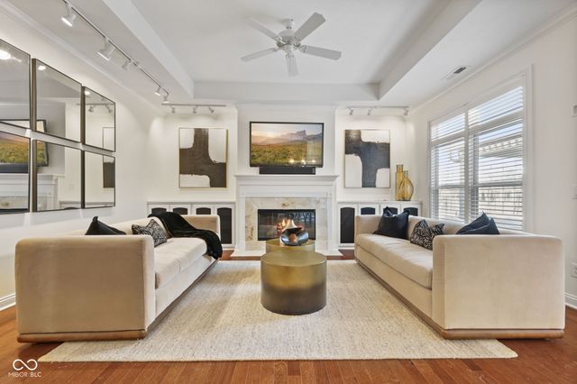 230 Maple View Drive, Westfield, IN 46074