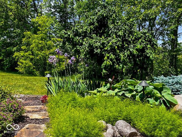 230 Maple View Drive, Westfield, IN 46074