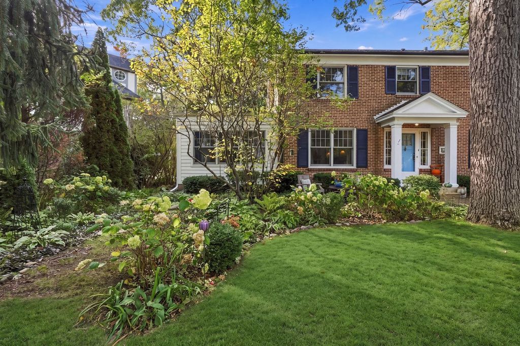 420 Lincoln Avenue W, Highland Park, IL 60035 — photo 2