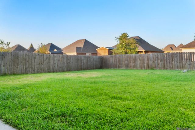 41220 Colonial Dr, Sorrento, LA 70778