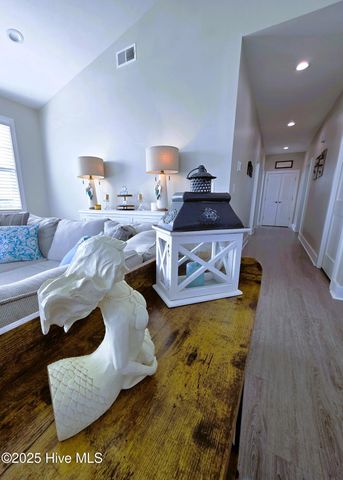 207 Fairview Street, Atlantic Beach, NC 28512