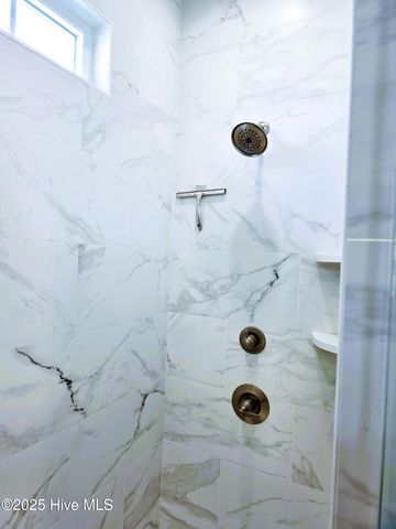 207 Fairview Street, Atlantic Beach, NC 28512