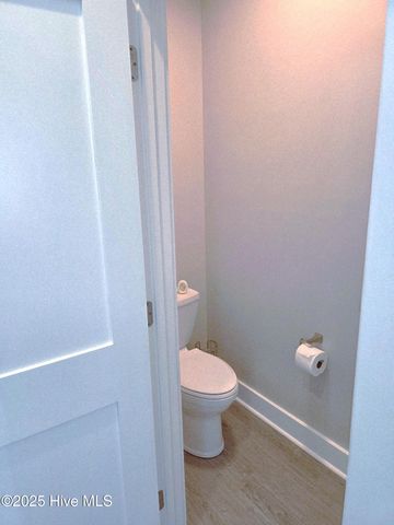 207 Fairview Street, Atlantic Beach, NC 28512