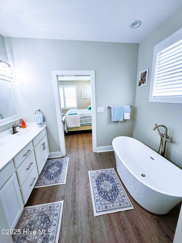 207 Fairview Street, Atlantic Beach, NC 28512