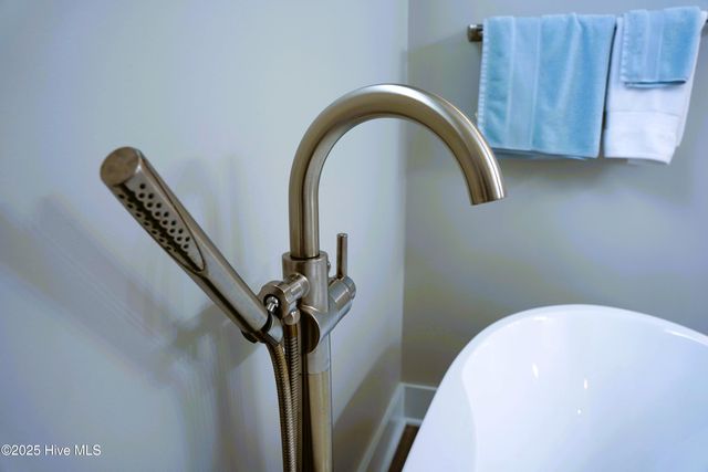 207 Fairview Street, Atlantic Beach, NC 28512