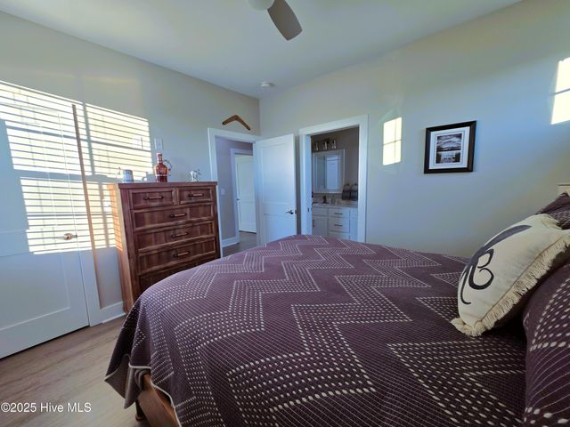 207 Fairview Street, Atlantic Beach, NC 28512