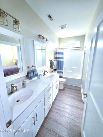 207 Fairview Street, Atlantic Beach, NC 28512