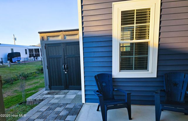 207 Fairview Street, Atlantic Beach, NC 28512