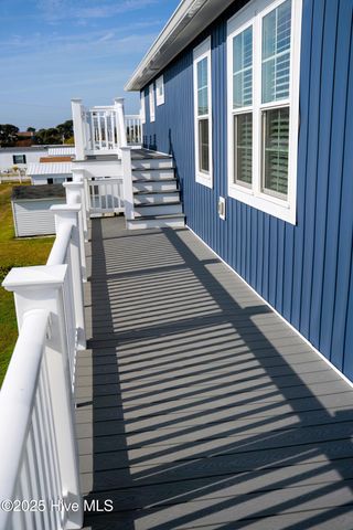 207 Fairview Street, Atlantic Beach, NC 28512