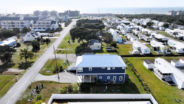 207 Fairview Street, Atlantic Beach, NC 28512