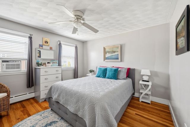 81 Warfield, Hull, MA 02045