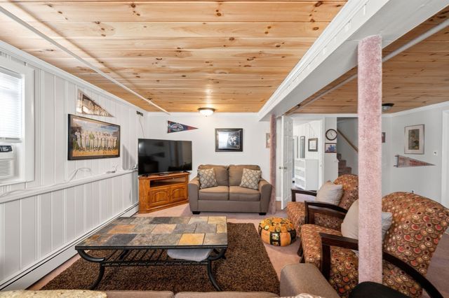 81 Warfield, Hull, MA 02045