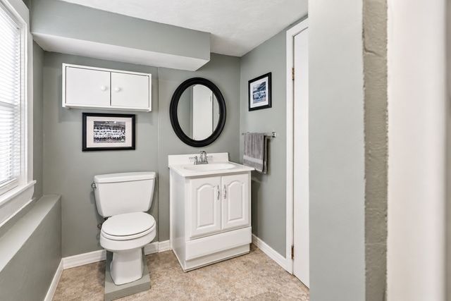 81 Warfield, Hull, MA 02045