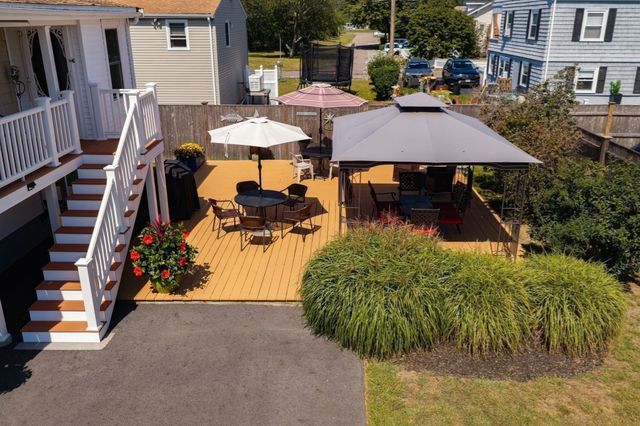 81 Warfield, Hull, MA 02045