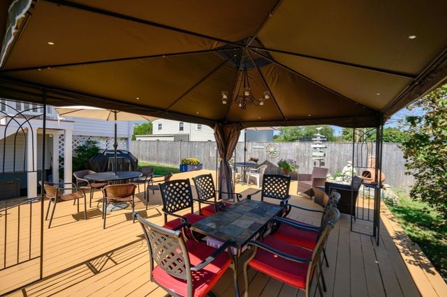 81 Warfield, Hull, MA 02045