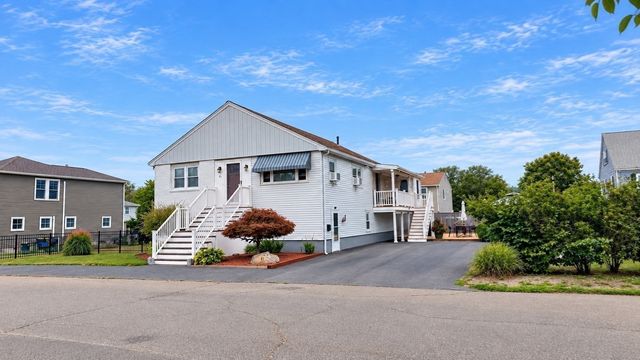 81 Warfield, Hull, MA 02045