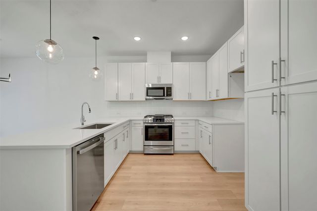 9404 Mill Street B, Providence Village, TX 76227