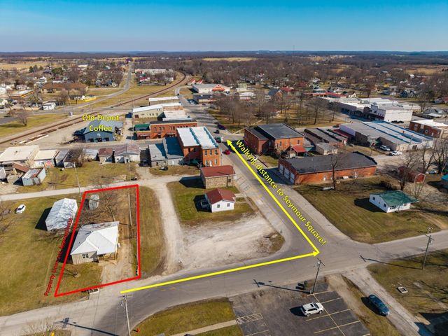 104 N Frances Street, Seymour, MO 65746