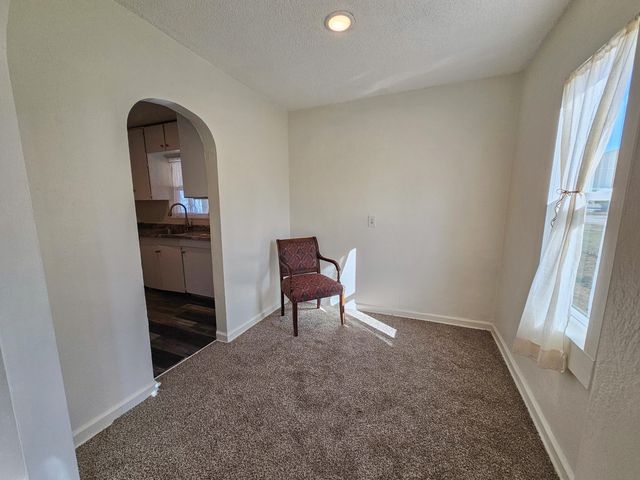 104 N Frances Street, Seymour, MO 65746