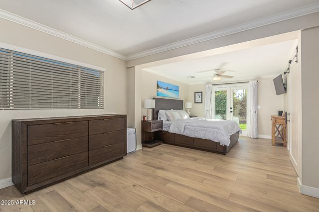 3845 E GLENROSA Avenue, Phoenix, AZ 85018