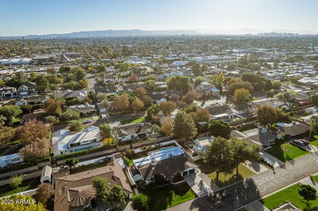 3845 E GLENROSA Avenue, Phoenix, AZ 85018