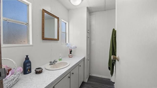 2700 E Valley Parkway 315, Escondido, CA 92027