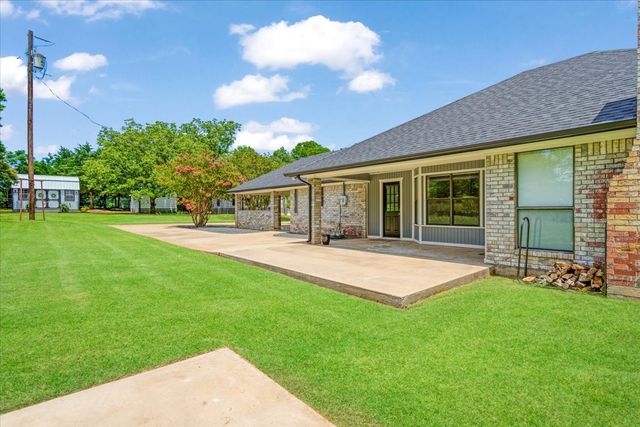 826 Georgetown Road, Pottsboro, TX 75076