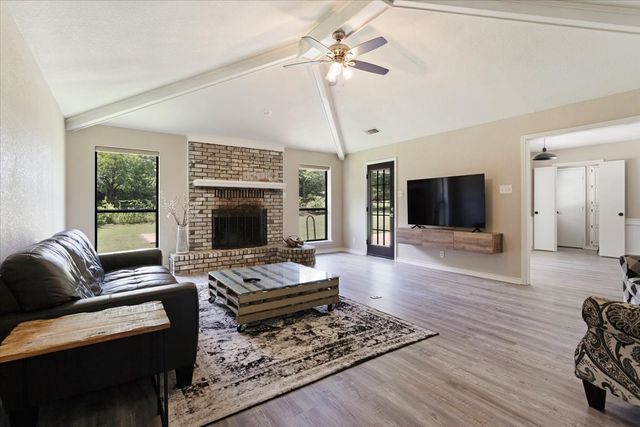 826 Georgetown Road, Pottsboro, TX 75076