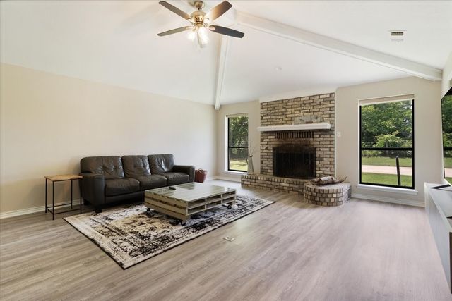 826 Georgetown Road, Pottsboro, TX 75076
