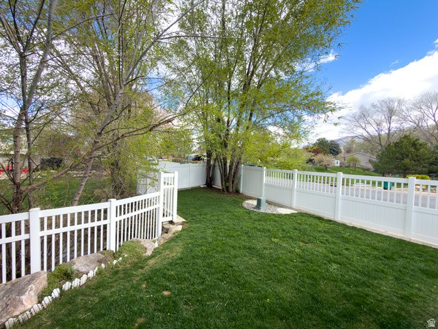 973 E 250 S, Layton, UT 84041