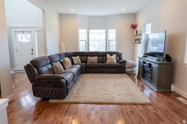 973 E 250 S, Layton, UT 84041