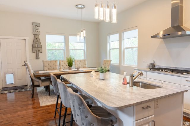 973 E 250 S, Layton, UT 84041