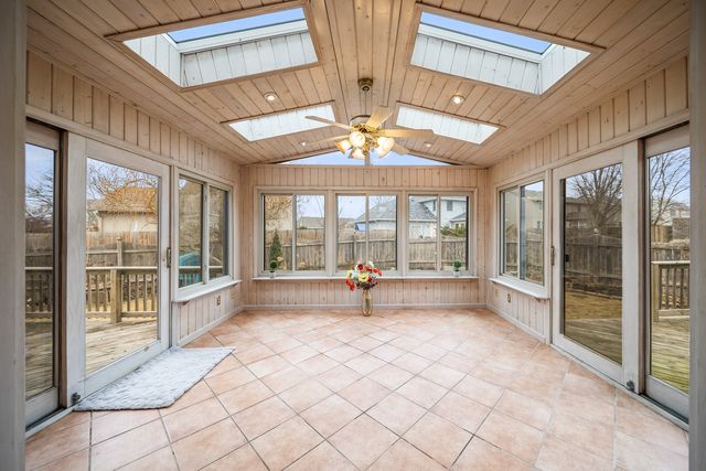 4304 Regency Place, Davenport, IA 52806