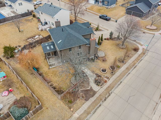 4304 Regency Place, Davenport, IA 52806