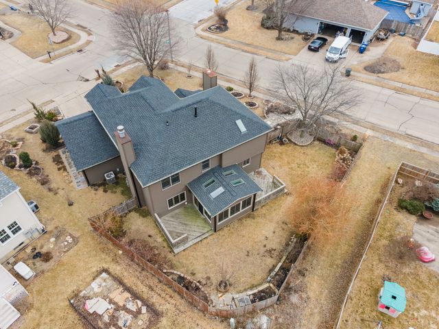 4304 Regency Place, Davenport, IA 52806