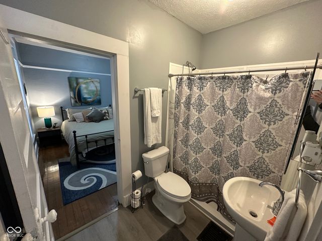 4130 Rookwood Avenue, Indianapolis, IN 46208