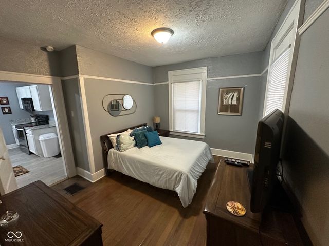 4130 Rookwood Avenue, Indianapolis, IN 46208