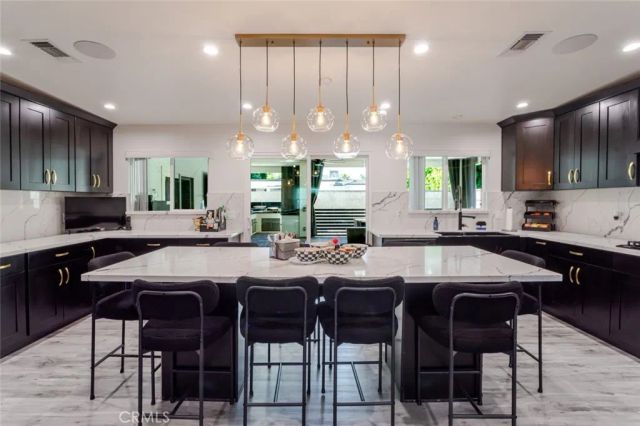 12608 Califa Street, Valley Village, CA 91607