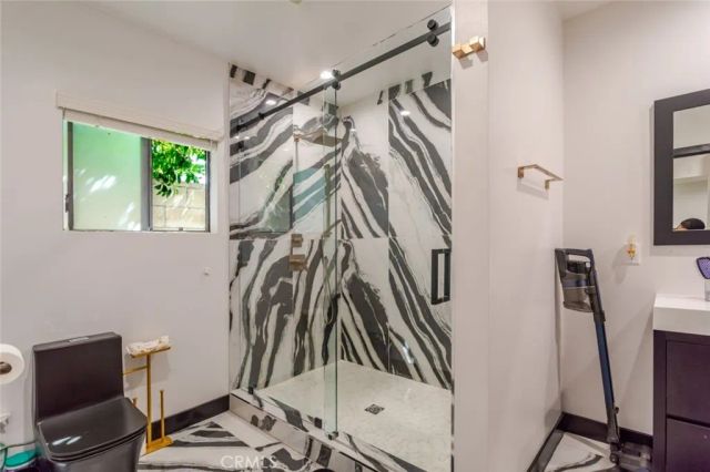 12608 Califa Street, Valley Village, CA 91607