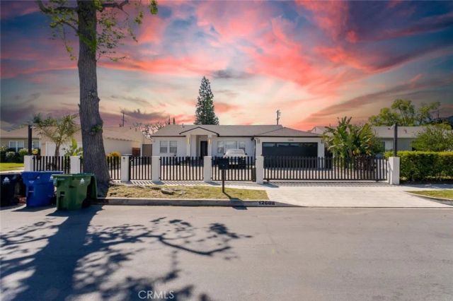 12608 Califa Street, Valley Village, CA 91607