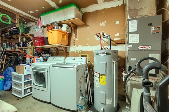 45 Philmont DR, Hampton, VA 23666