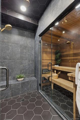 8055 E Prairie Meadow Drive, Denver, CO 80238