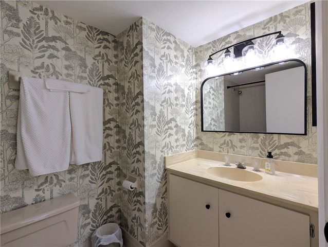 2155 Galleon Drive E-4, Vero Beach, FL 32963