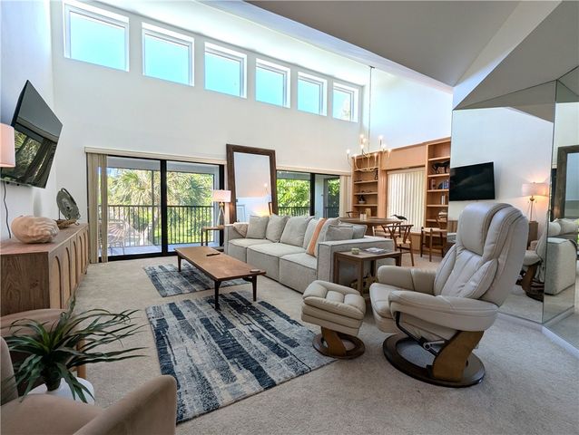 2155 Galleon Drive E-4, Vero Beach, FL 32963