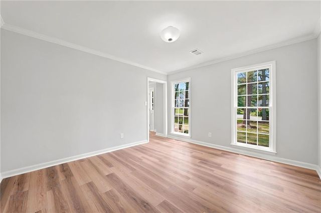 4933 Willow Creek Drive, Woodstock, GA 30188
