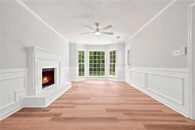 4933 Willow Creek Drive, Woodstock, GA 30188