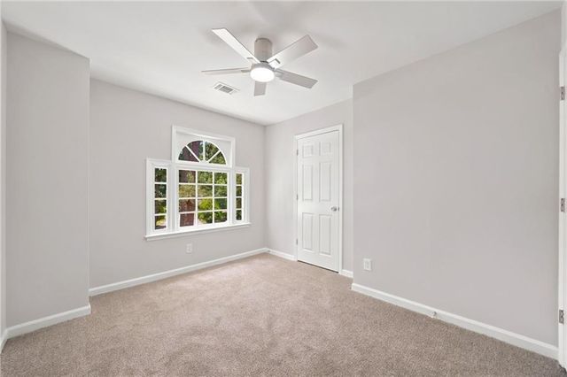 4933 Willow Creek Drive, Woodstock, GA 30188