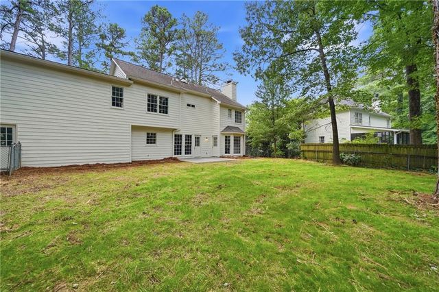 4933 Willow Creek Drive, Woodstock, GA 30188